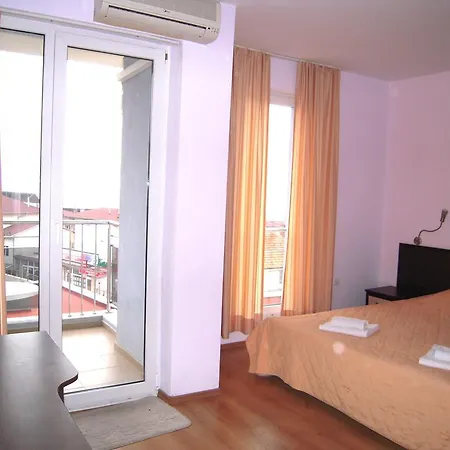 Bona Dea Club Hotel